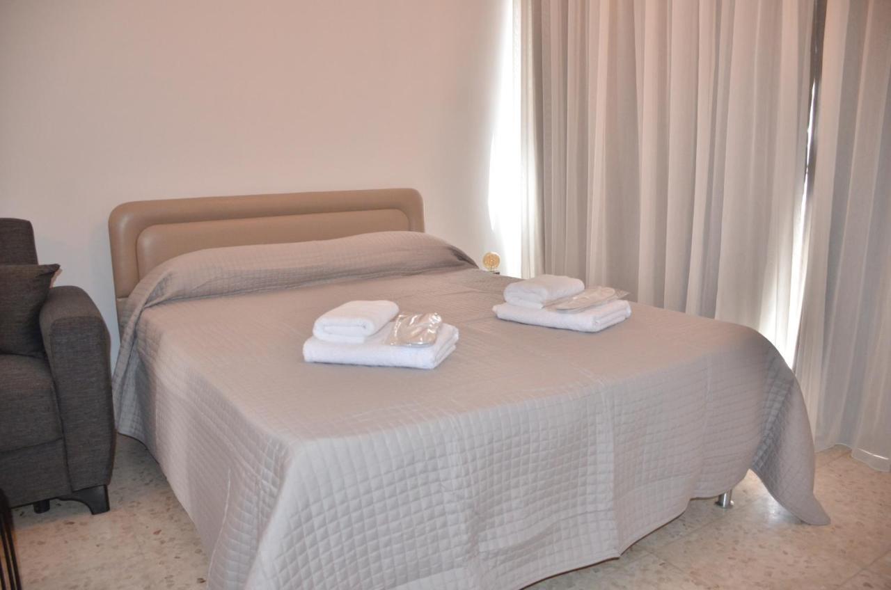 Almyria Apartments - By Imh Travel & Tours Paphos Exterior photo